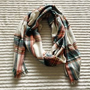 Soft plaid scarf